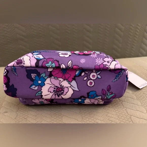 Vera Bradley Lighten Up Compact Organizer Case Enchanted Garden NWT’s - Picture 4 of 9
